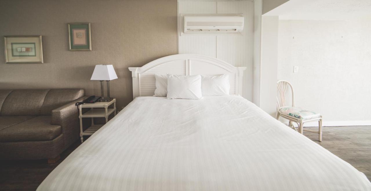 Surf Club Oceanfront Hotel 듀이 비치 외부 사진